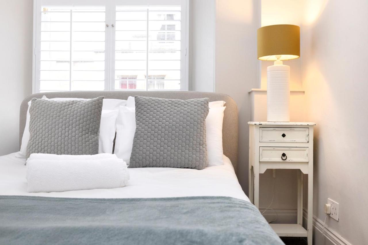 Joivy Sophisticated Apt Near Edinburgh Castle Esterno foto