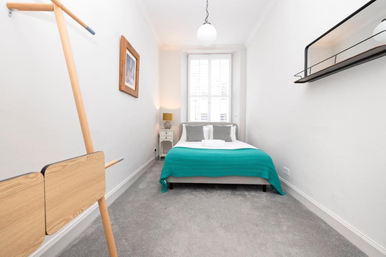 Joivy Sophisticated Apt Near Edinburgh Castle Esterno foto